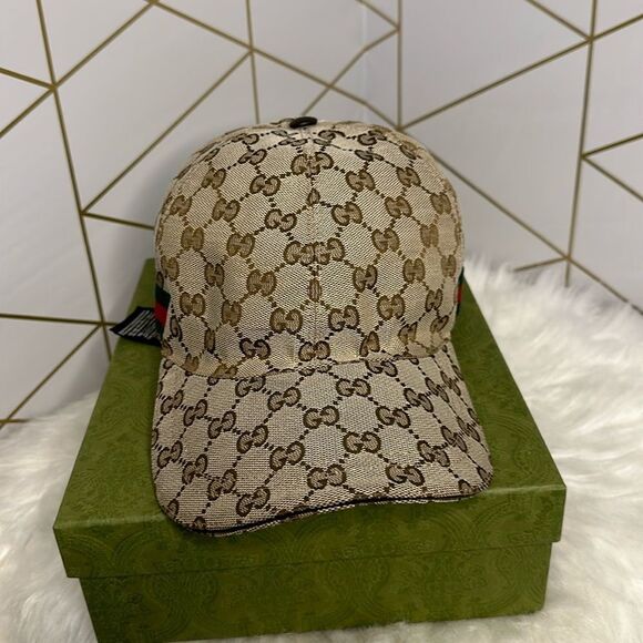 💯Authentic Gucci Cap with Cherryline🍀 - Picture 5 of 16